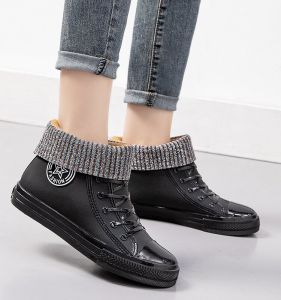 Giày Bốt Đi Mưa Đế Mềm Mùa Xuân Hè Chống Thấm Nước Đế Cao Su Lót Lông Cừu Cho Nữ Đế Cao Su Lưới Thân Ngắn Mùa Đông