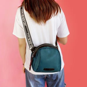 Fashionable Oxford Cloth Crossbody Bag Womens Single Shoulder Large Capacity Shell Shape Handbag Casual Style Zipper Closure