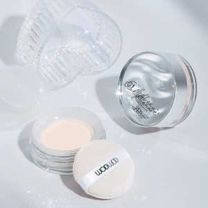 ❧Dispersed powder makeup powder matte transparent white brightening waterproof lasting makeup genuine goods skin honey powder♠