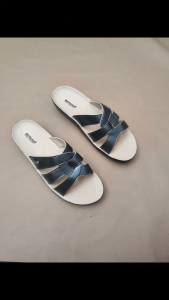 Aerosof(แอโร่ซอฟ)รองเท้าผู้หญิงใส่ทำงาน ลำลองเปิดส้น คัชชูทรงเตารีดหญิง หนังนิ่ม น้ำหนักเบา รุ่นLA70A1 สีดำ