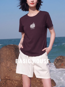 Basic House | Slim Fitting Summer T-shirt for Women