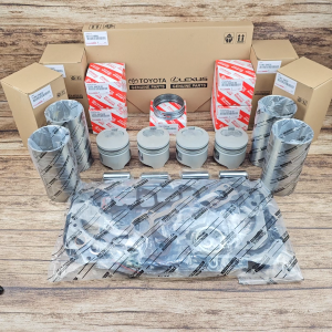 1PAKET KOMPLIT + PAKING SET + PISTON + RING PISTON + LINER TOYOTA KIJANG 2L DIESEL DISEL 1SET