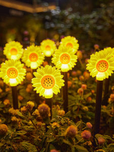 BEAUTY IN THE LIGHT | Solar Waterproof Outdoor Sunflower Ground Stake Light
