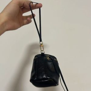 Retro mini leather texture keybag fashionable headphone hanging bag keybag storage large capacity coin purse