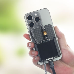 Carbon Fiber Mobile Phone Decoder Small Tail Magnetic Absorption Storage Kit Universal Non-Magnetic Charging Accessory