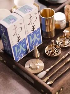 ❤️Pure Copper Incense Tools Entry Set Tool Set Incense Stove Incense Tool Tra纯铜香道用具入门套装工具器具香炉香具托盘香粉家用瓶打香篆模具 拜神香炉  环保香炉。。。