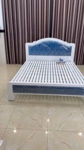 Giường sắt hộp 5x10 cao cấp dày dặn màu xanh hồng trắng đủ loại giao nhanh tphcm bình dương đồng nai