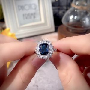 Huitan Gorgeous White/Pink/Blue Cubic Zirconia Wedding Rings for Women Silver Color Temperament Luxury Female Jewelry Party Gift