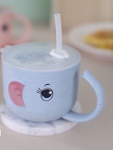 Gelas Jerami Mug Latihan Minum Anak Anti tumpah dengan Sedotan Straw Karet 270 ml