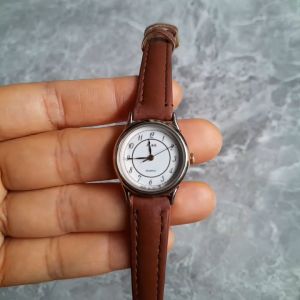 Đồng hồ nữ ALBA sang trọng dây da second hand si nhật- đã qua sử dụng
