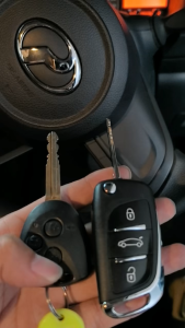 PERODUA NEW AXIA REMOTE KEY  2023 AXIA REMOTE FLIP KEY KUNCI LIPAT