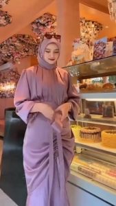 Couple Vanya Dress Satin Polos Mewah Elegan Gamis Wanita Kemeja Pria Kekinian Baju Pasangan Muda Tunangan Lamaran Kondangan Wisuda Bridesmaid Prewedding Terbaru