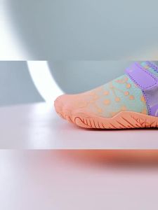 Giày Thể Thao Đế Mềm Cho Trẻ Em Tập Trong Nhà