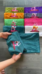 Khăn lau mồ hôi tập Yoga  kích thước 110cm x 25cm khăn thêu vải cotton cao cấp pha nhung mềm mại thấm hút mồ hôi