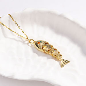 Luxury Sparkling Cubic Zirconia Fish Pendant Stainless Steel Womens Necklace Fashion Waterproof Jewelry Gifts