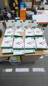 UGREEN USB-C to HDMI Cable 2M 4K/60Hz HDMI2.0 with PD 100W รองรับชาร์จเร็ว100W รุ่น CM675 55330