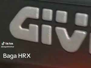 Baga GIVI HRX lắp theo xe Exciter 155