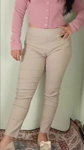 OFFICE PANTS / CELANA KANTOR WANITA / BASIC PANTS SOFT JEANS/ Celana Soft Jeans Wanita – Stretch & Adem Cocok untuk Kerja dan Hangout
