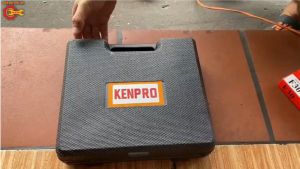 Máy bắn đinh điện F30 KENPRO - Kèm hộp 5000 đinh - Mẫu mới chất lượng - Bảo hành 6 tháng - Lỗi đổi trả 7 ngày đầu