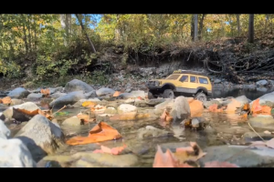 JXC5826 LC80 Land Cruiser 4WD RC Rock Crawler 2.4GHz RTR 1/12 scale 9km/h