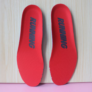 พื้นรองเท้าวิ่ง  ระบายอากาศได้ดี ดูดซับเหงื่อควบคุมกลิ่นการดูดซับแรงกระแทกรองเท้ากีฬาอุปกรณ์เสริมรองเท้าออกกําลังกาย