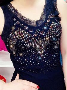 Lace Vest Womens Letter Inlaid Red Bright Diamond Strap Stretch V-neck Sleeveless Vest Middle-Aged Ladieswear Classy Tops