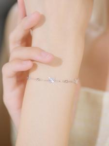 ZHOU LIU FU 周六福 PT950 Platinum Bracelet Bowknot Beaded Bracelet Hypoallergenic White Gold Timeless Daily Jewelry for Women Girl 16+3CM B0714761