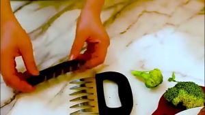 Stainless Steel BBQ Meat Claw Multi-Functional for Shredding and Grilling at Home