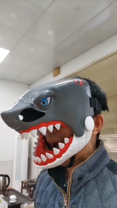 หน้ากากฉลาม SHARK HELMET มีเสียงคำราม มีไฟที่ดวงตา ปรับระดับสายได้ ของเล่นบทบาทสมมุติ หน้ากากหัวฉลามสมจริง