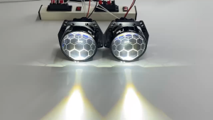 EasyFit โปรเจคเตอร์สไตล์ฟุตบอล Bi-LED 3 นิ้ว 130 วัตต์-RHD