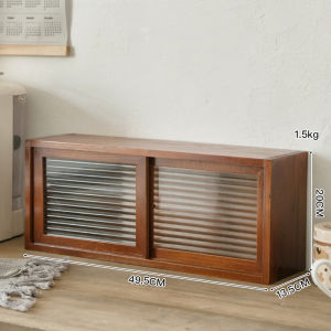 พบรัตยินดีแก้วหินโม่กะใต้น้ำเกนติส์ลับก้นอยู่บนโต๊ะปูนกุญแจเข็ยวัสดุทรงทรงเหลี่ยม