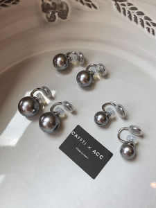 CAFFTI | No-piercing Grey Pearl Earrings