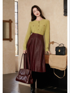 YINER | Elegant Wool Blend Knitwear for Winter