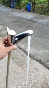 Vòi Chậu Rửa Mặt Vòi LavaboVisenta Một Đường Nước Lạnh Tay Dấu Hỏi Chất Lượng Cao Ren 21 Thông Dụng LB02
