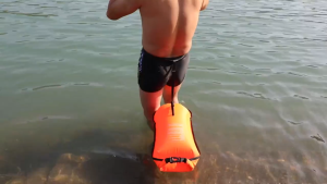 PHAO BƠI 2 TÚI KHÍ KIÊM BALO CHỐNG NƯỚC MR903 - DUNG TÍCH 28L & 35L - CHẤT LIỆU 210D NYLON PVC - AN TOÀN KHI BƠI - CAM PHẢN QUANG AN TOÀN - CHO BẤT KỲ CHUYẾN ĐI NÀO