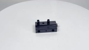 125071000 15-18 For Chevy For GMC 1500 8L90 Trans Fluid Therm Bypass
