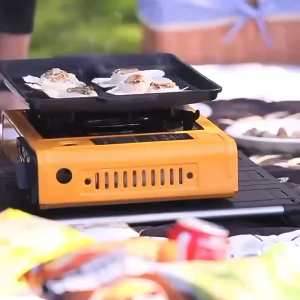 เตาแก๊สแบบพกพาสำหรับกลางแจ้ง ใช้สำหรับย่างและหม้อไฟ เตาแก๊สดิบเบทที่ใช้ที่บ้าน