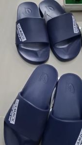 I รองเท้าแตะ ใส่ได้ทั้งชายหญิง มีสี เขียว กรม ขาว ดำ แดง เทา น้ำเงิน น้ำตาลอ่อน น้ำตาลเข้ม รหัสGM42184 เหลืง Size 36-44