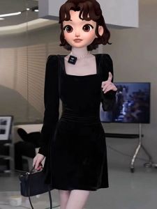 ชุดเดรสสีดำทรงเข้ารูป แขนยาว กระโปรงทรงเอ ผ้ากำมะหยี่ ชุดราตรีสั้น ชุดทำงาน แฟชั่นฤดูใบไม้ผลิ ฤดูใบไม้ร่วง ฤดูหนาว