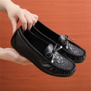 New Old Beijing Cloth Shoes Womens Shoes Flat Bottom Slip-on Flats Non-Slip Gommino Casual All-Match Driving Maternity Shoes