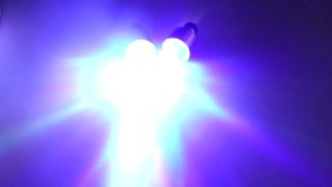 2 Đèn LED Gắn Van Xe Hơi Xe Máy Xe Đạp - Đèn Trang Trí Bánh Xe Ban Đêm Nhiều Màu Sắc Phụ Kiện Độ Chế Kèm Nắp Van