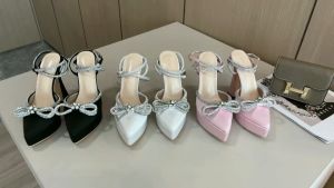 Manxixi รองเท้าส้นสูงผู้หญิงแฟชั่น 5.11 นิ้ว รองเท้าแตะผี เสื้อไข่มูกสวย (เปรียบเทียบพิเศษขนาด 35-40)