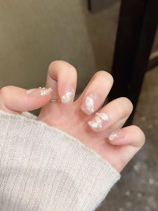 ผ้าพันคอบัลเล่ต์สติ๊กเกอร์ติดเล็บแฮนด์เมดสวมใส่เล็บปลอมพรีเมี่ยมสั้น ดีไซน์ ฉบับปีใหม่เล็บสติ๊กเกอร์โดย Yunxi