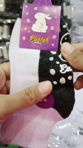 ถุงเท้านักเรียน กันลื่น Easter ข้อกลาง สีขาวพื้นเทา ระดับข้อเท้า ขนาด Free size / 7-9 / 5-7 / 4-6 / 3-5 (ไซส์เด็กเล็ก) สินค้าพร้อมส่ง