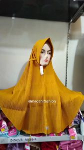 BERGO FANINDA AINUN BERGO DAILY PLISKET