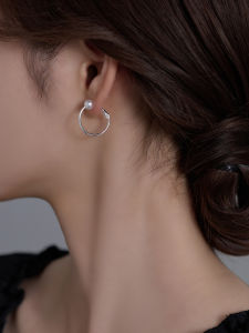Elegant Minimalist Pearl Earrings