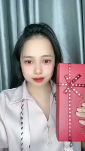 Bọ Cạp Sừng Đầu Bạc Thân Tâm Đánh Gió Giải Cảm(Diện Chẩn)