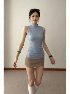 YUEZHONGWEI | Dopamine Fashion Blue Half-High Neck Ice Silk Close-Fitting Camisole