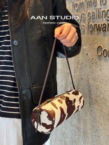 AAN 2025 New Style Cow Pattern Horse Hair Pen Holder Bag Womens Fashion Retro Cylinder Bag Single Shoulder Slant Crossbody Bag
