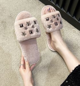 Comfortable Warm Plush Slippers Women Indoor Outdoor Autumn Winter New Style Soft Bottom Home Cotton Slippers Fashionable Tassels
